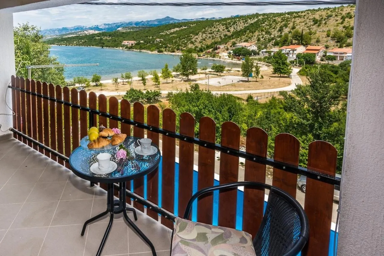 Seaside Family Friendly House With A Swimming Pool Krusevo, Novigrad - 21963 Villa Basic Holiday home